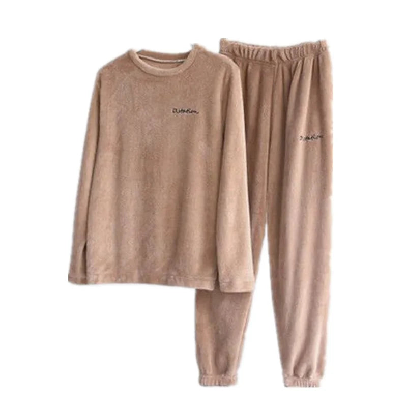Winter Velvet Pajamas – Soft & Stretchy