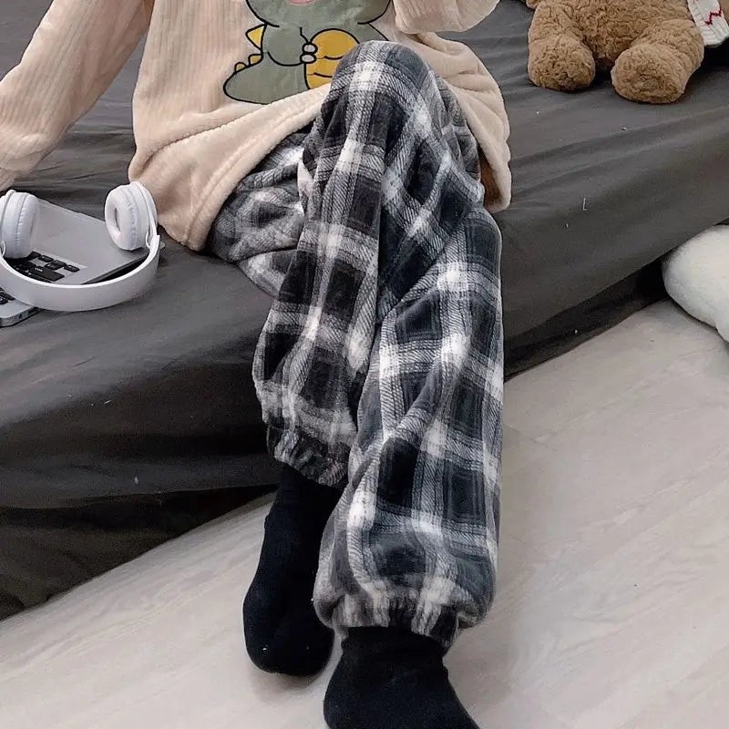 Fleece Pajama Bottoms – Solid & Plaid